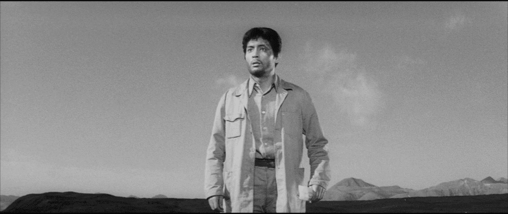O “Direito a Olhar” em Não Há Amor Maior, de Masaki Kobayashi